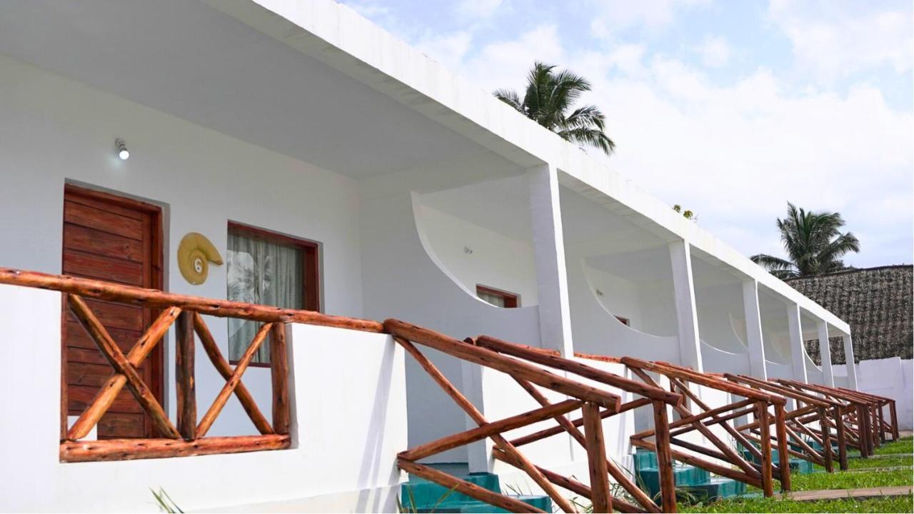 Nautilus Boutique Hotel Uroa Zewnętrze zdjęcie