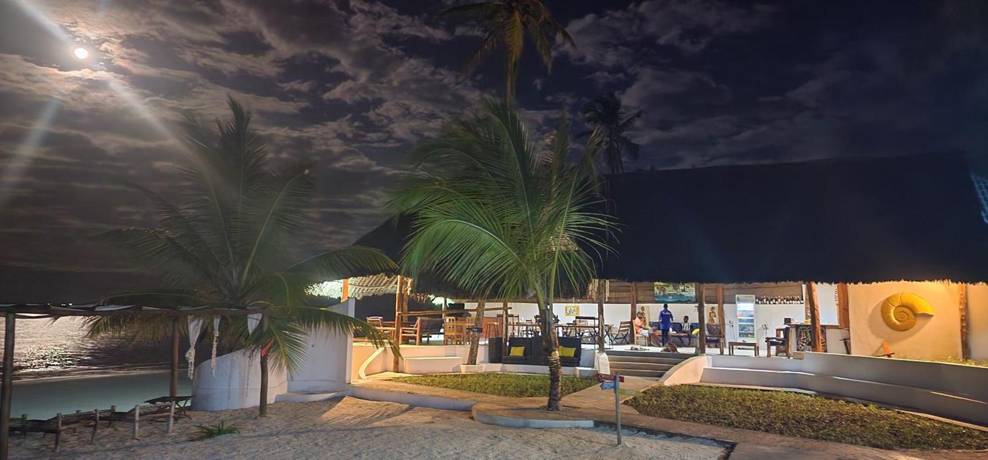 Nautilus Boutique Hotel Uroa Zewnętrze zdjęcie