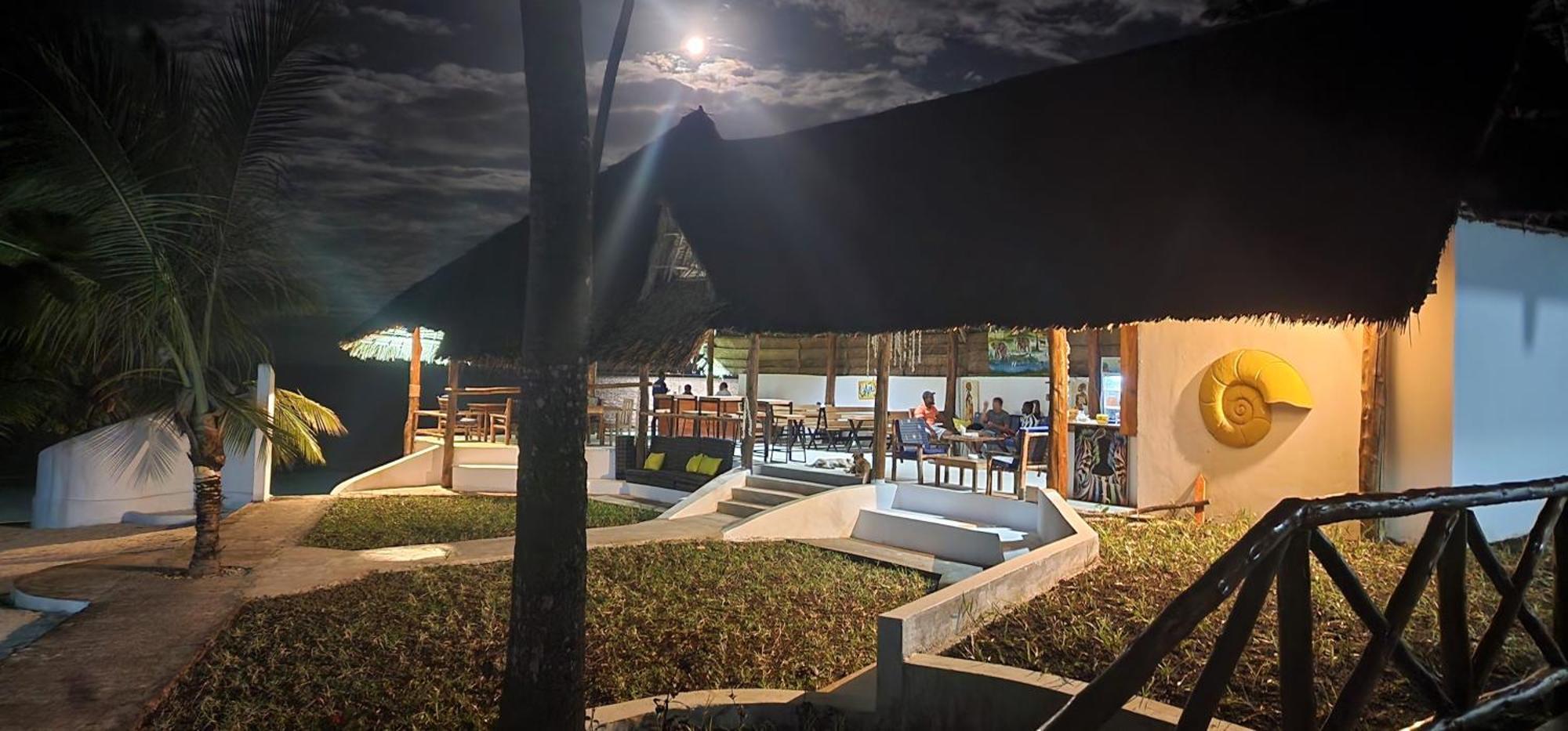 Nautilus Boutique Hotel Uroa Zewnętrze zdjęcie